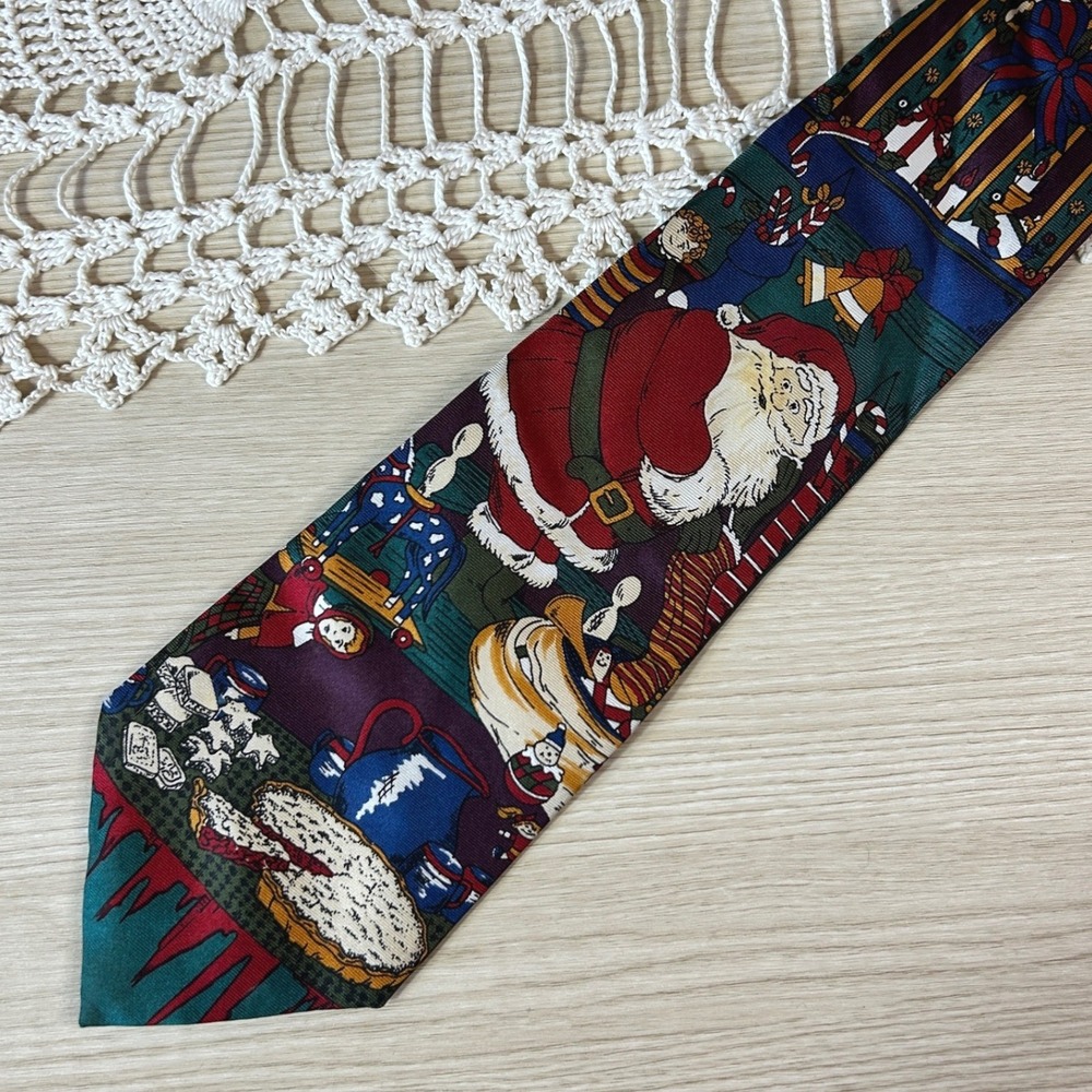Christmas Santa Claus Wreath Gifts Pie Print Silk Necktie Made in USA